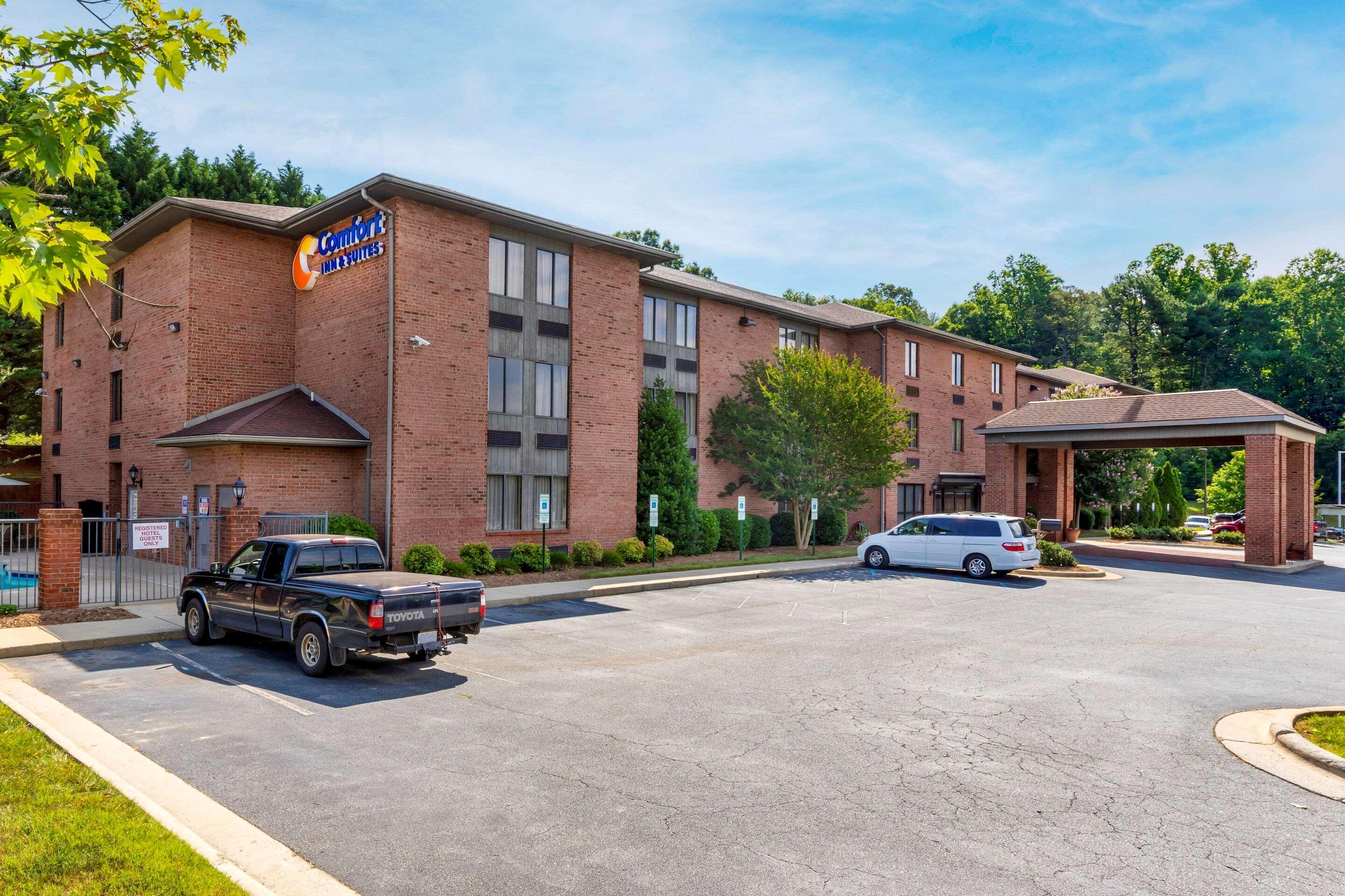 Comfort Inn & Suites Lenoir Hwy 321 Northern Foothills Exterior foto